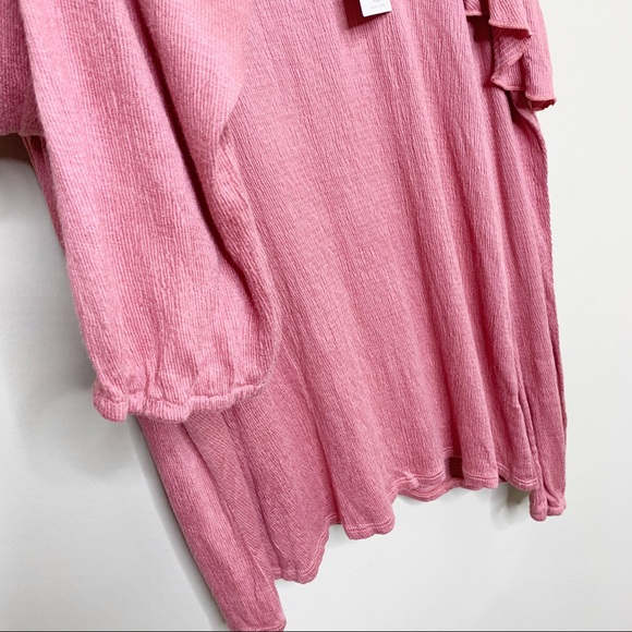 LUCKY BRAND Ribbed Ruffle Cold Shoulder Top - Picture 11 of 13